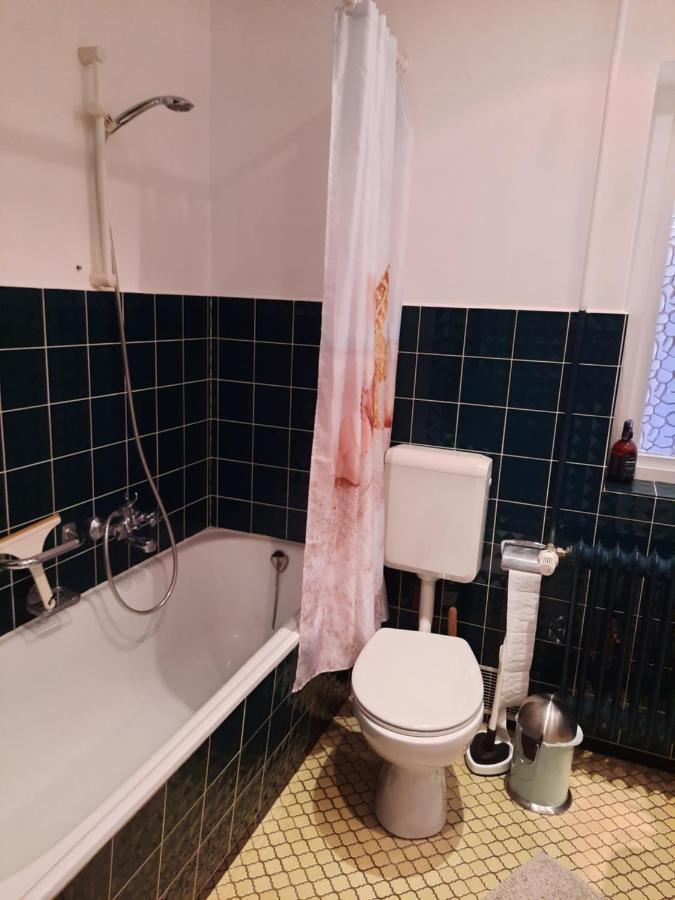 Ferienhaus In Buesumer Deichhausen - Buesum An Der Nordsee Fuer Bis Zu 9 Personen Exterior foto